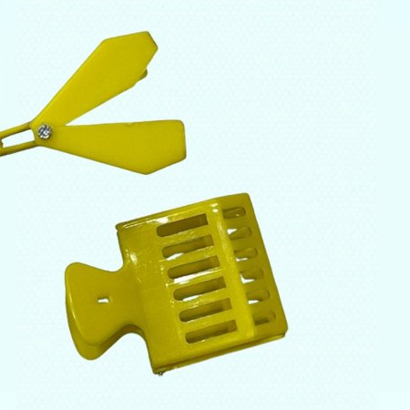 ملقط ملكات اصفر بلاستيك 