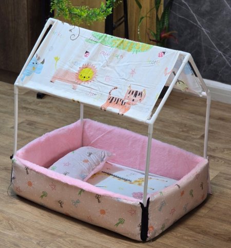 بيت قطط مع خيمة